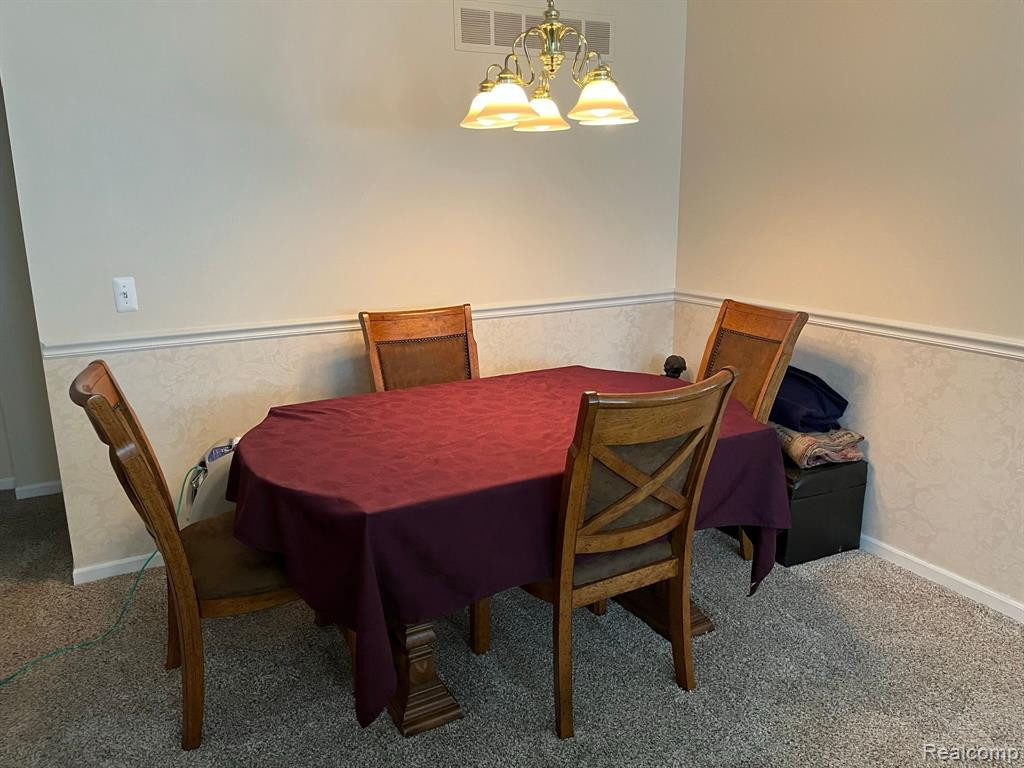 35852 LONE PINE Lane, Farmington Hills, MI 48335 — Photo 3