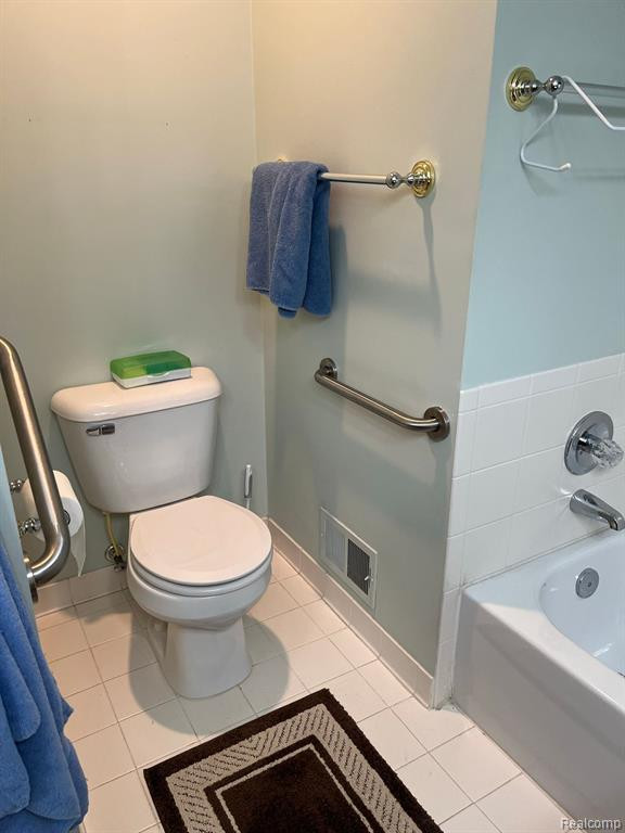 35852 LONE PINE Lane, Farmington Hills, MI 48335 — Photo 10