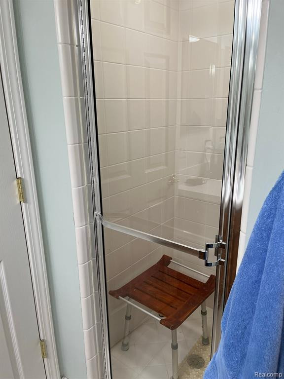 35852 LONE PINE Lane, Farmington Hills, MI 48335 — Photo 12