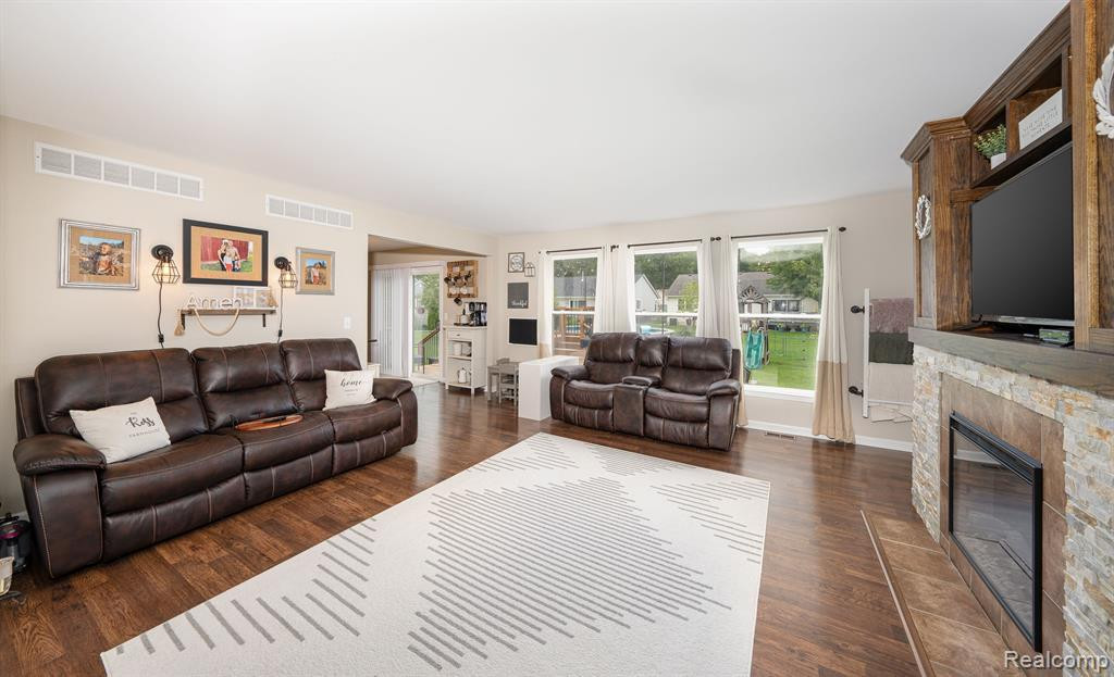 73874 JEFFERSON Lane, Armada, MI — Photo 5