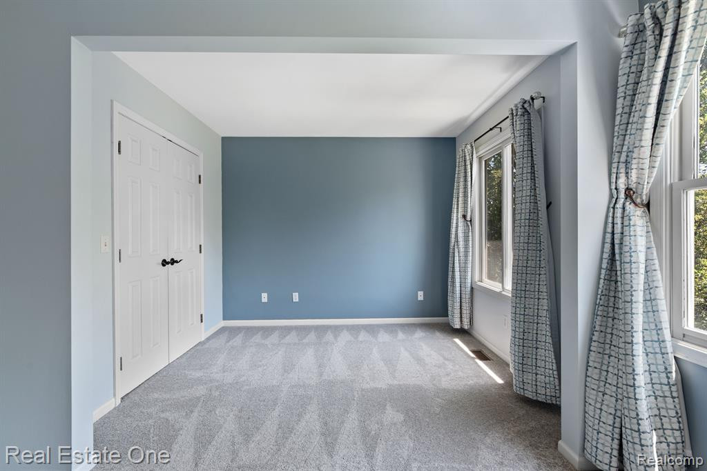 13924 EDENDERRY Drive, South Lyon, MI 48178 — Photo 28