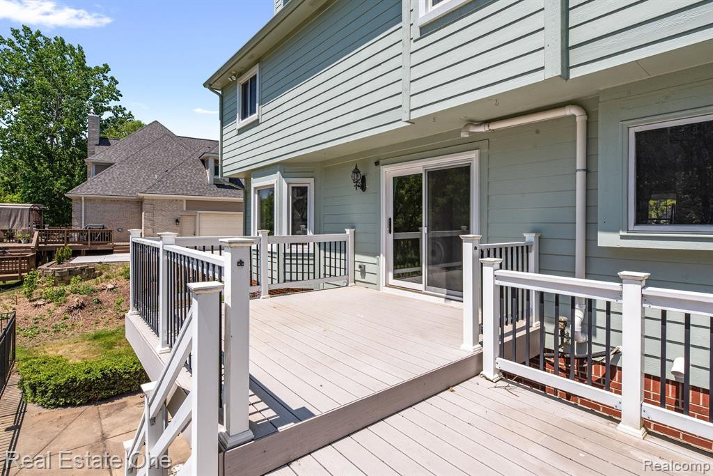 13924 EDENDERRY Drive, South Lyon, MI 48178 — Photo 37