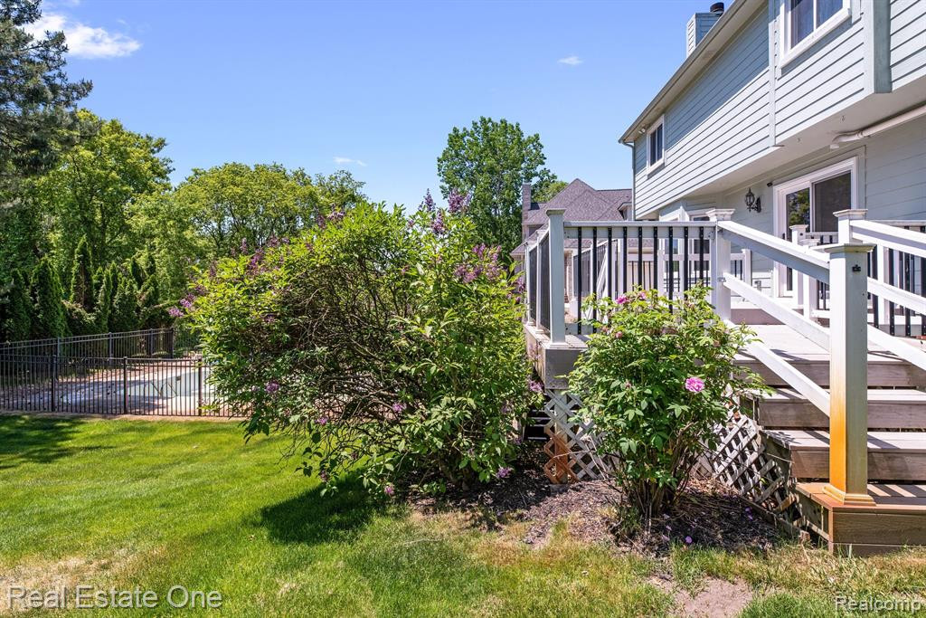 13924 EDENDERRY Drive, South Lyon, MI 48178 — Photo 39