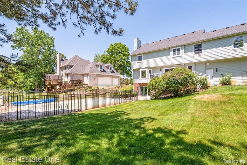 13924 EDENDERRY Drive, South Lyon, MI 48178 — Photo 41