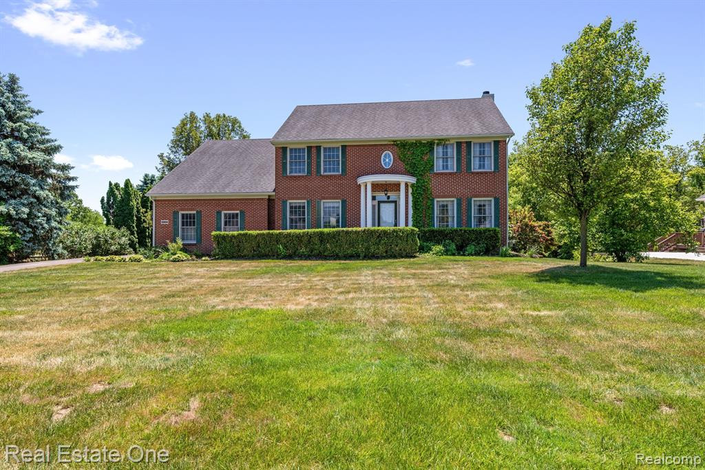 13924 EDENDERRY Drive, South Lyon, MI 48178 — Photo 49