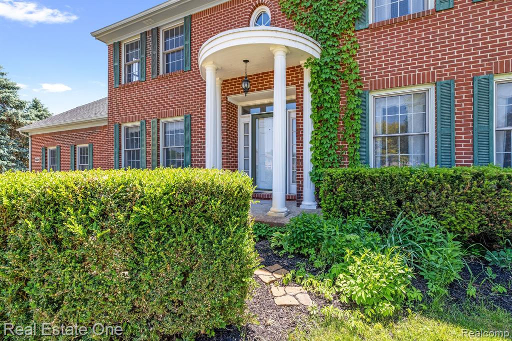 13924 EDENDERRY Drive, South Lyon, MI 48178 — Photo 52