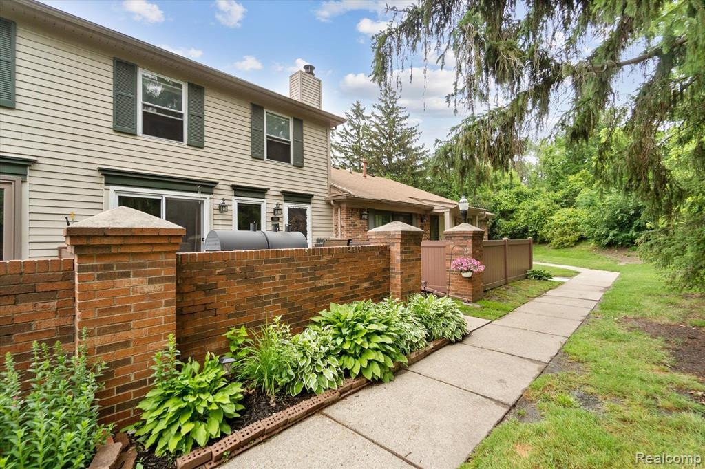 41012 Northwind Drive, Canton, MI 48188 — Photo 2