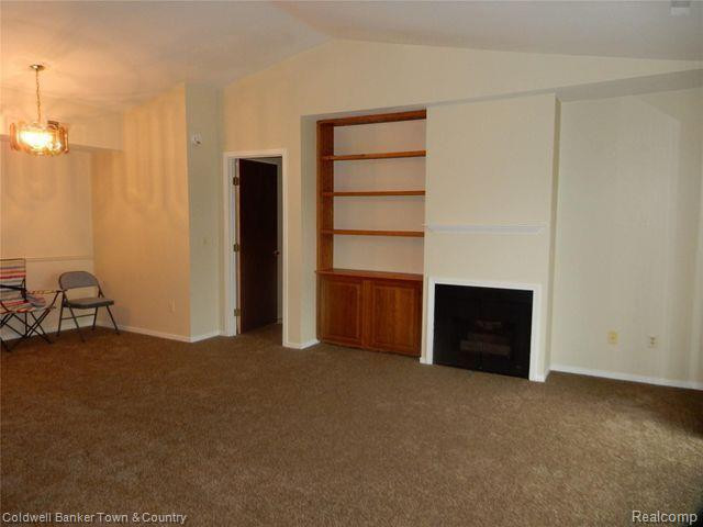 310 SPRING BROOKE Drive, 6, Brighton, MI 48116 — Photo 5