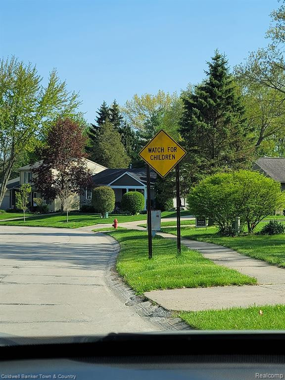 310 SPRING BROOKE Drive, 6, Brighton, MI 48116 — Photo 15