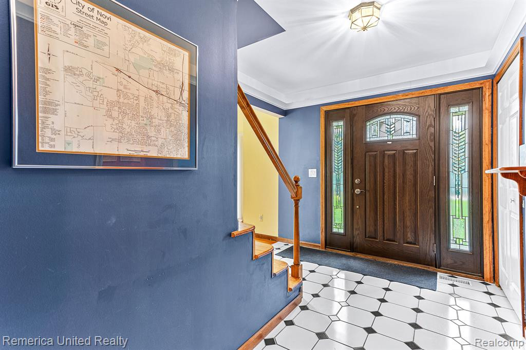 44030 STASSEN Avenue, Novi, MI — Photo 4