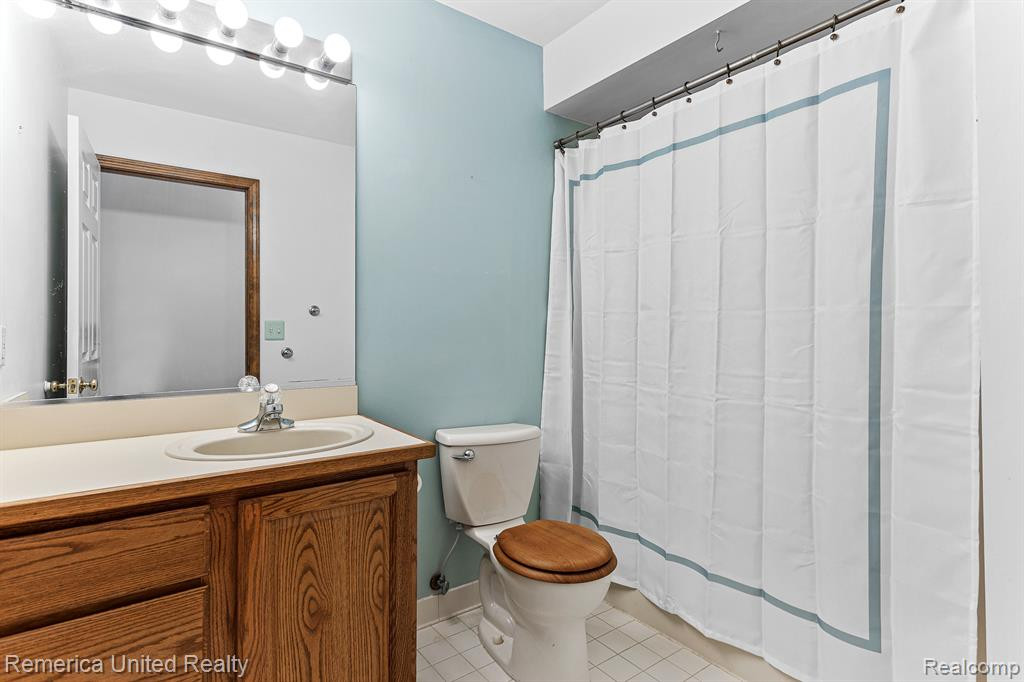 44030 STASSEN Avenue, Novi, MI — Photo 23