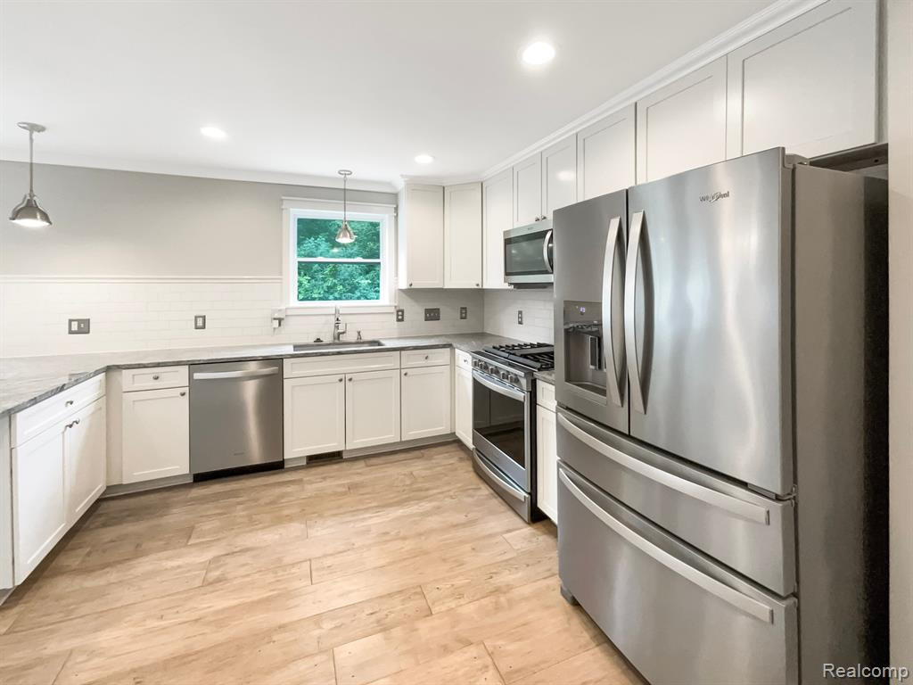 8212 BAYBERRY, Dexter, MI 48130 — Photo 8
