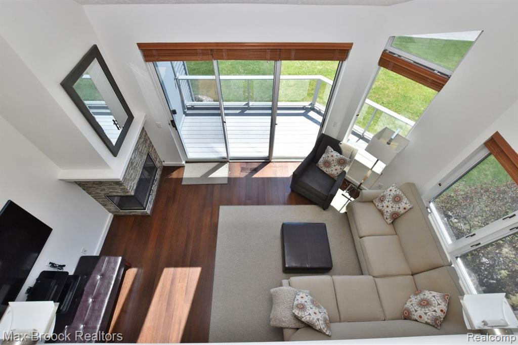 748 N YACHT CLUB Drive, 28, Suttons Bay, MI 49682 — Photo 12