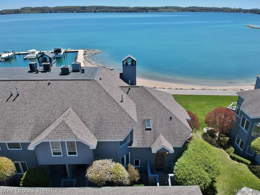 748 N YACHT CLUB Drive, 28, Suttons Bay, MI 49682 — Photo 28