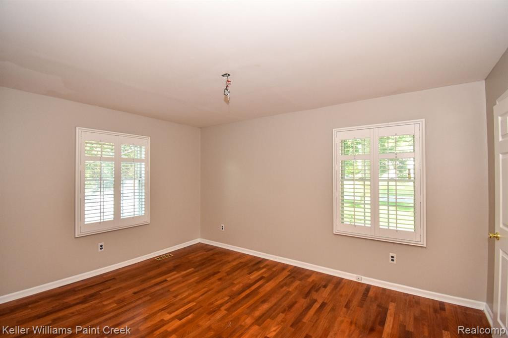 24236 BASHIAN Drive, Novi, MI — Photo 17