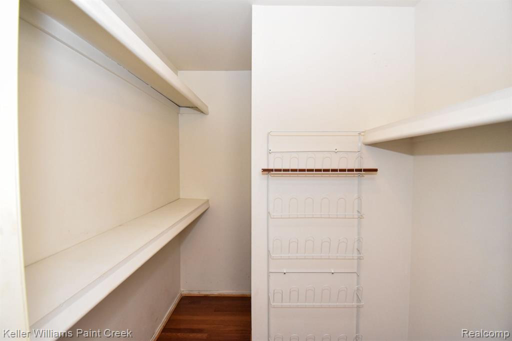 24236 BASHIAN Drive, Novi, MI — Photo 20