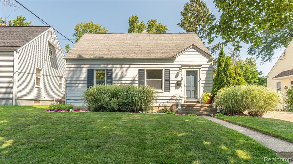 1904 ARBORVIEW Boulevard, Ann Arbor, MI 48103 — front exterior
