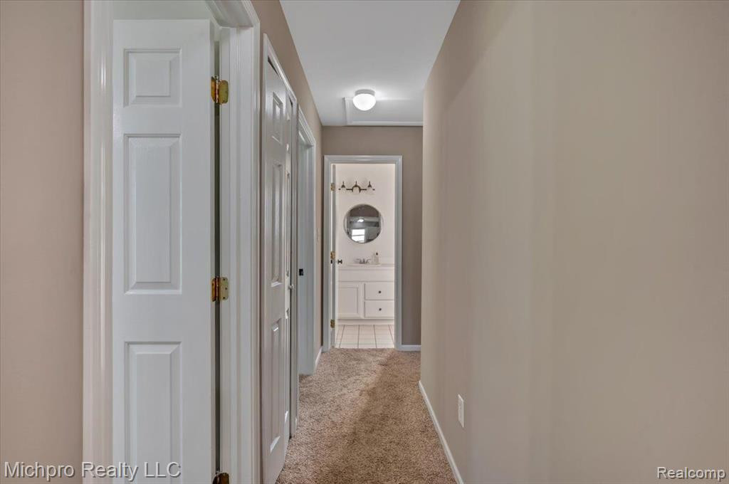 30 JAMESTOWN Drive, Metamora, MI 48455 — Photo 16