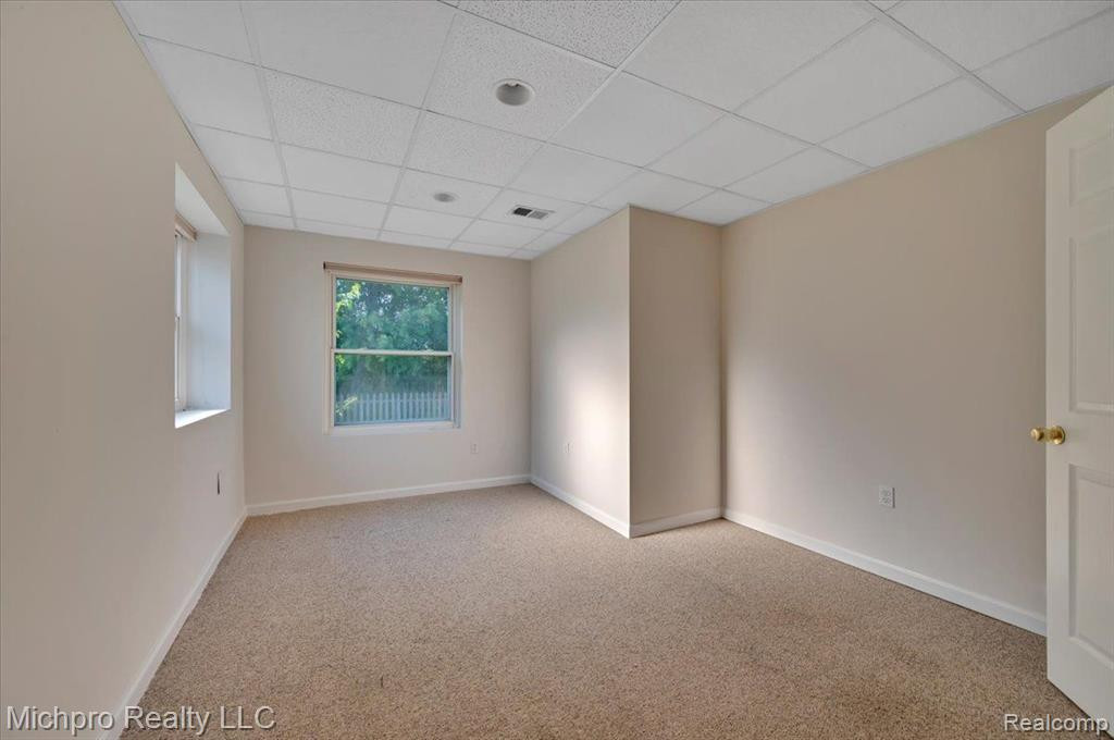 30 JAMESTOWN Drive, Metamora, MI 48455 — Photo 26