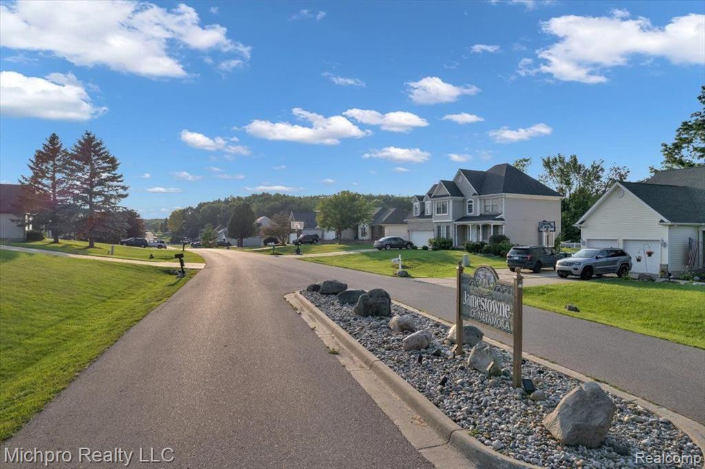 30 JAMESTOWN Drive, Metamora, MI 48455 — Photo 31