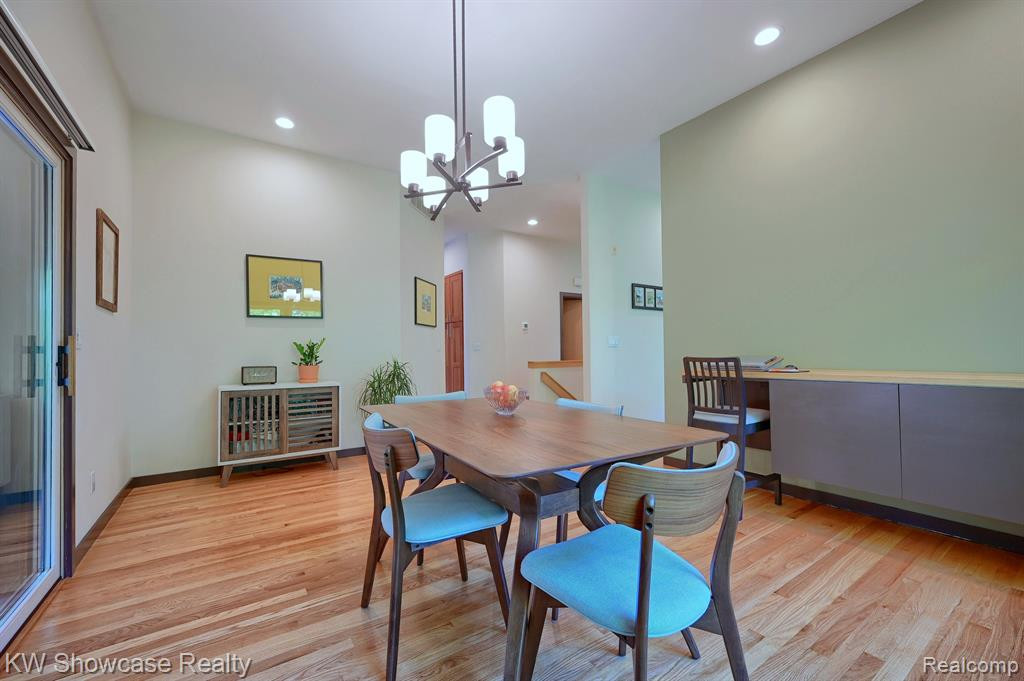 5128 PHEASANT Trail, Ann Arbor, MI 48105 — Photo 12