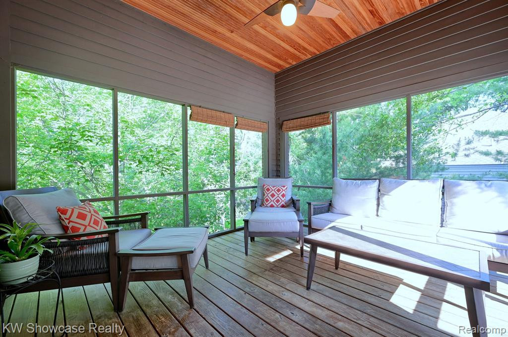 5128 PHEASANT Trail, Ann Arbor, MI 48105 — Photo 18