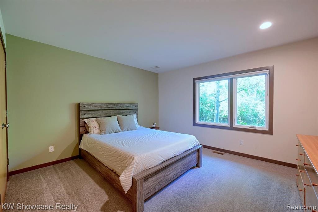 5128 PHEASANT Trail, Ann Arbor, MI 48105 — Photo 28