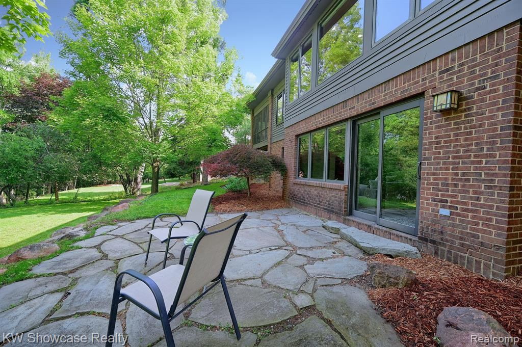 5128 PHEASANT Trail, Ann Arbor, MI 48105 — Photo 33