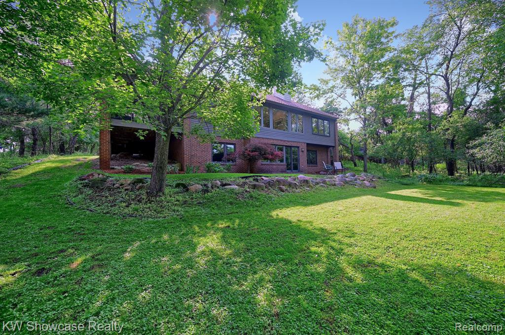 5128 PHEASANT Trail, Ann Arbor, MI 48105 — Photo 36