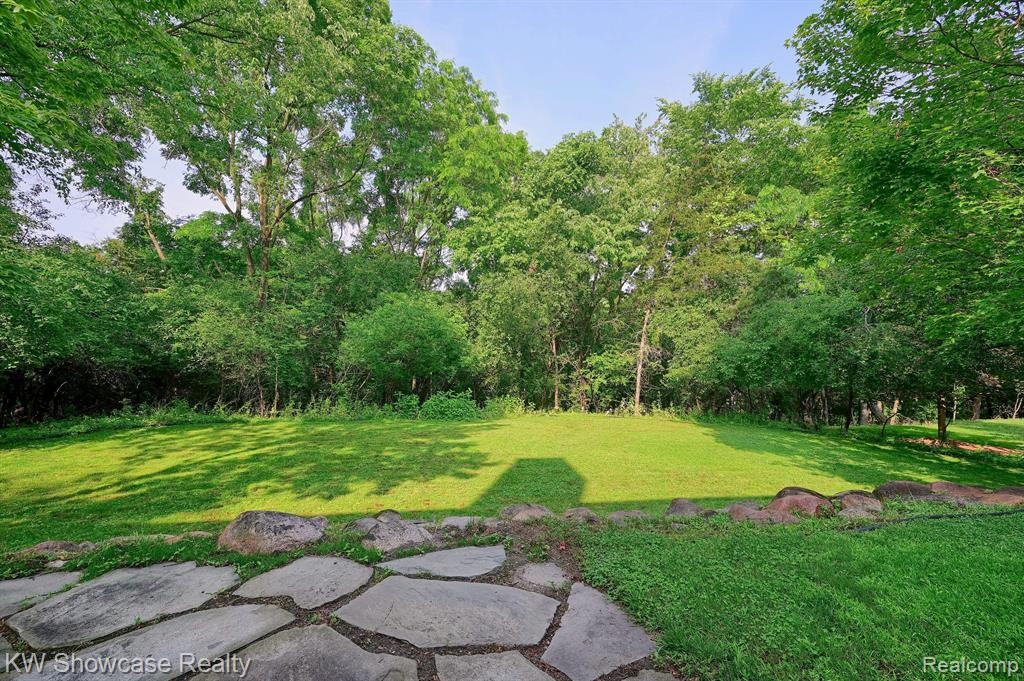5128 PHEASANT Trail, Ann Arbor, MI 48105 — Photo 39