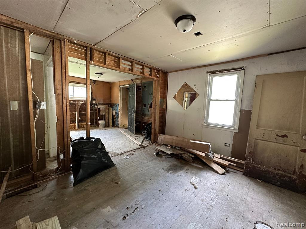 750 SCOTTWOOD Street, Pontiac, MI 48340 — Photo 11