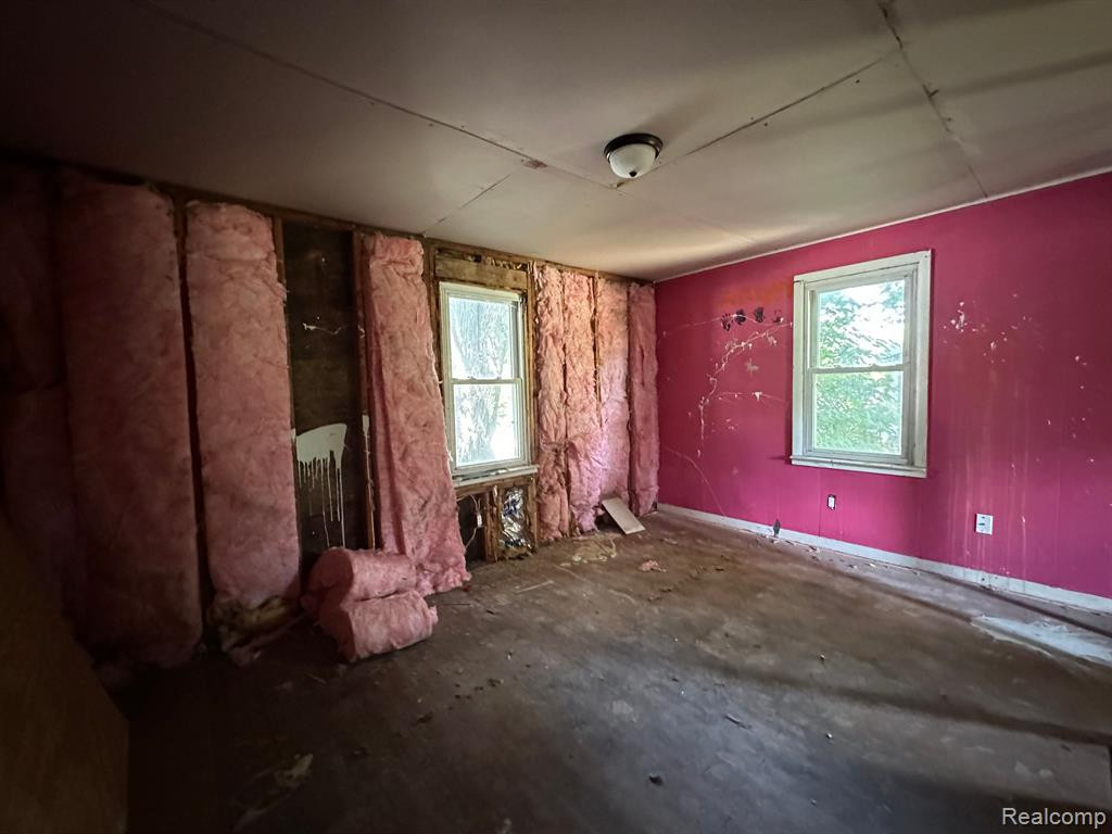 750 SCOTTWOOD Street, Pontiac, MI 48340 — Photo 16