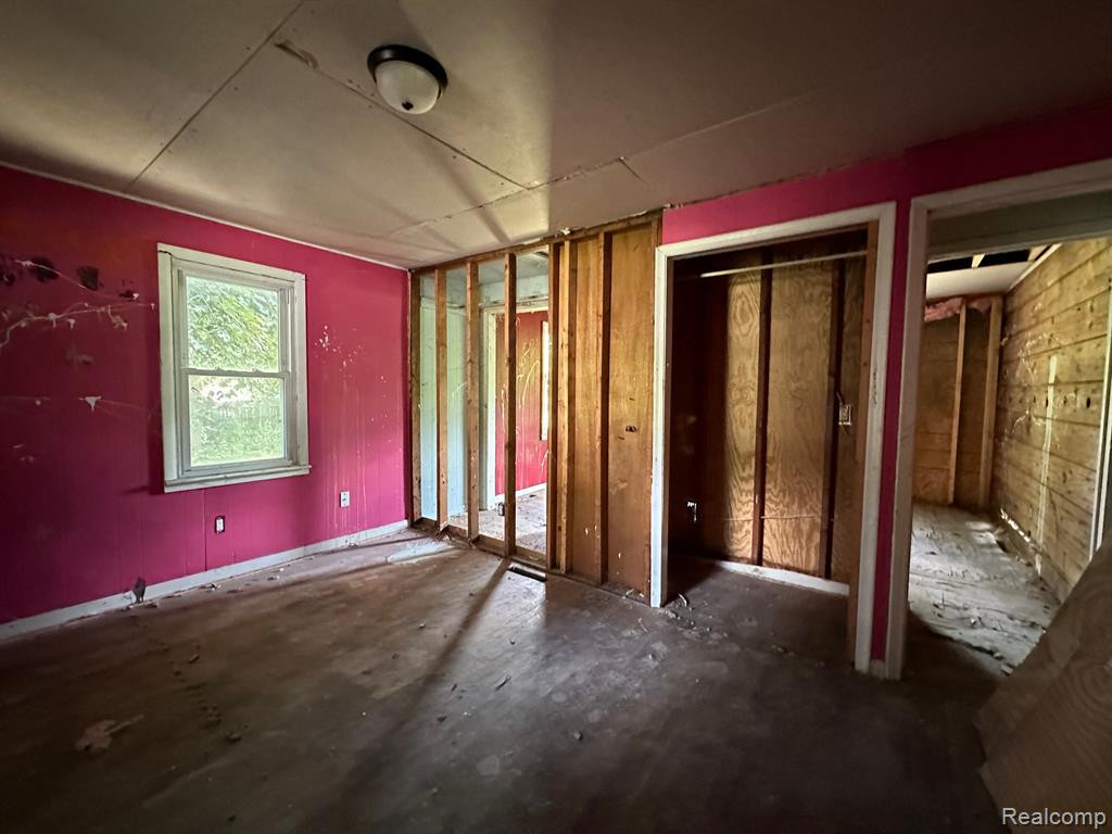 750 SCOTTWOOD Street, Pontiac, MI 48340 — Photo 17