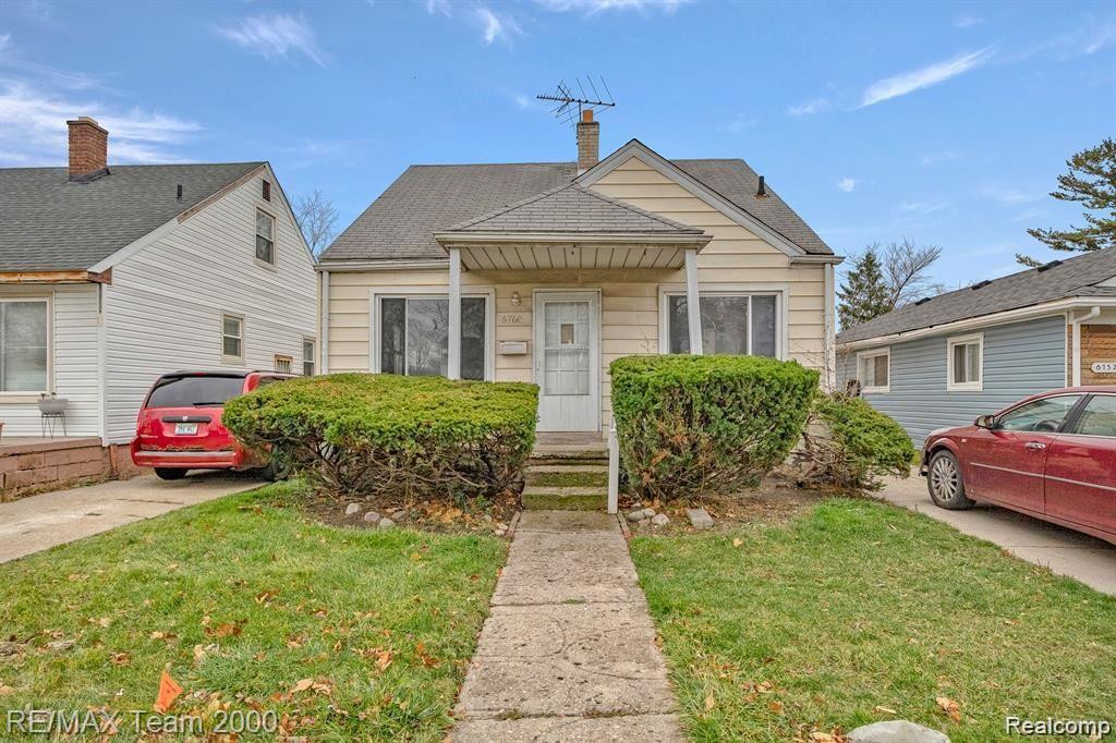 6760 EVERGREEN Avenue, Detroit, MI 48228 — front exterior