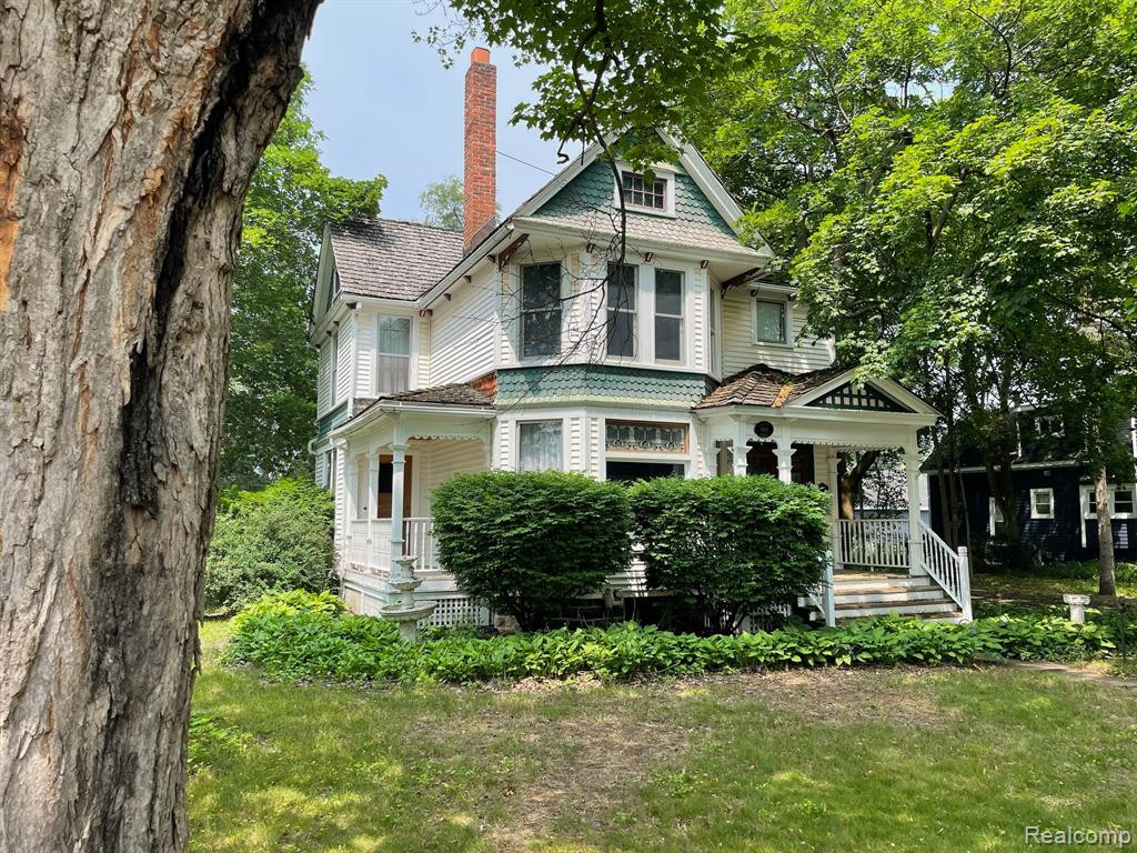 67 PONTIAC Street, Oxford, MI 48371 — Photo 2