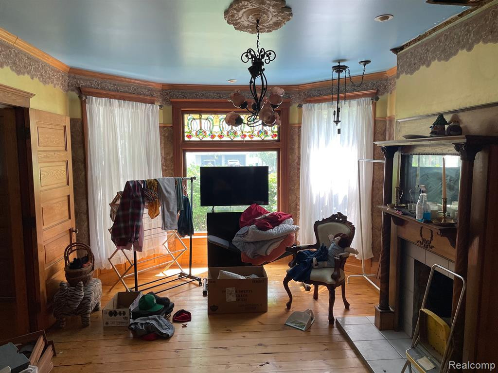 67 PONTIAC Street, Oxford, MI 48371 — Photo 4