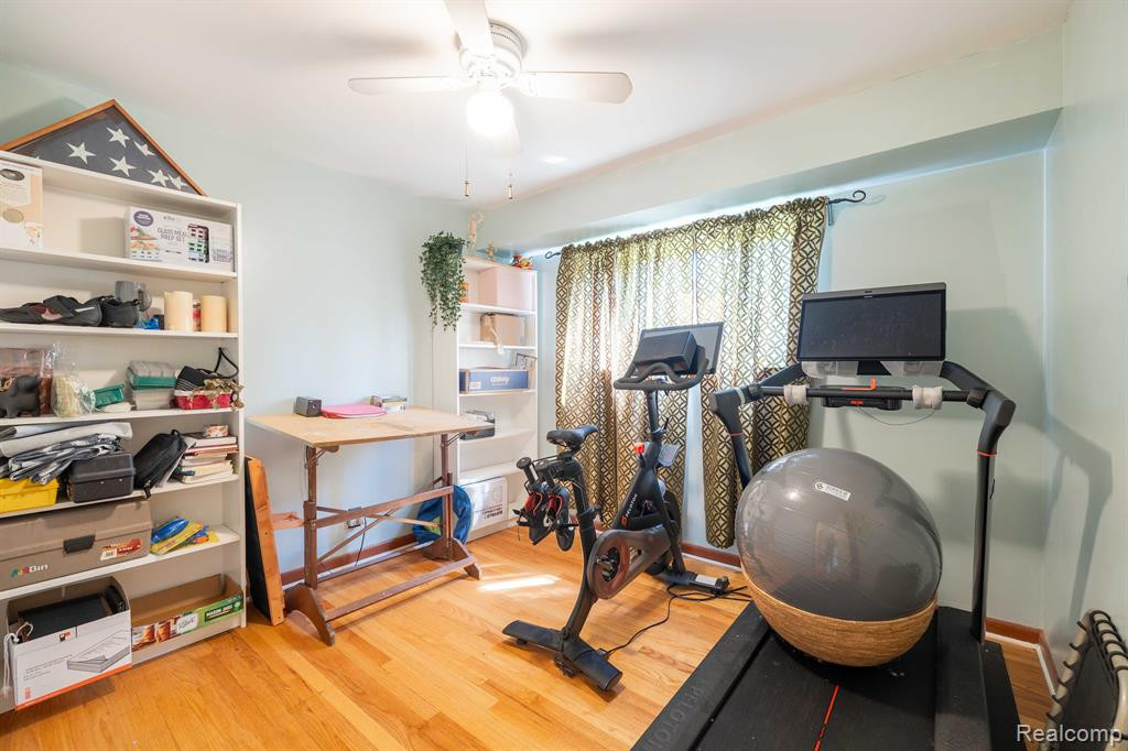 2399 ETHEL Drive, Wolverine Lake, MI 48390 — Photo 16