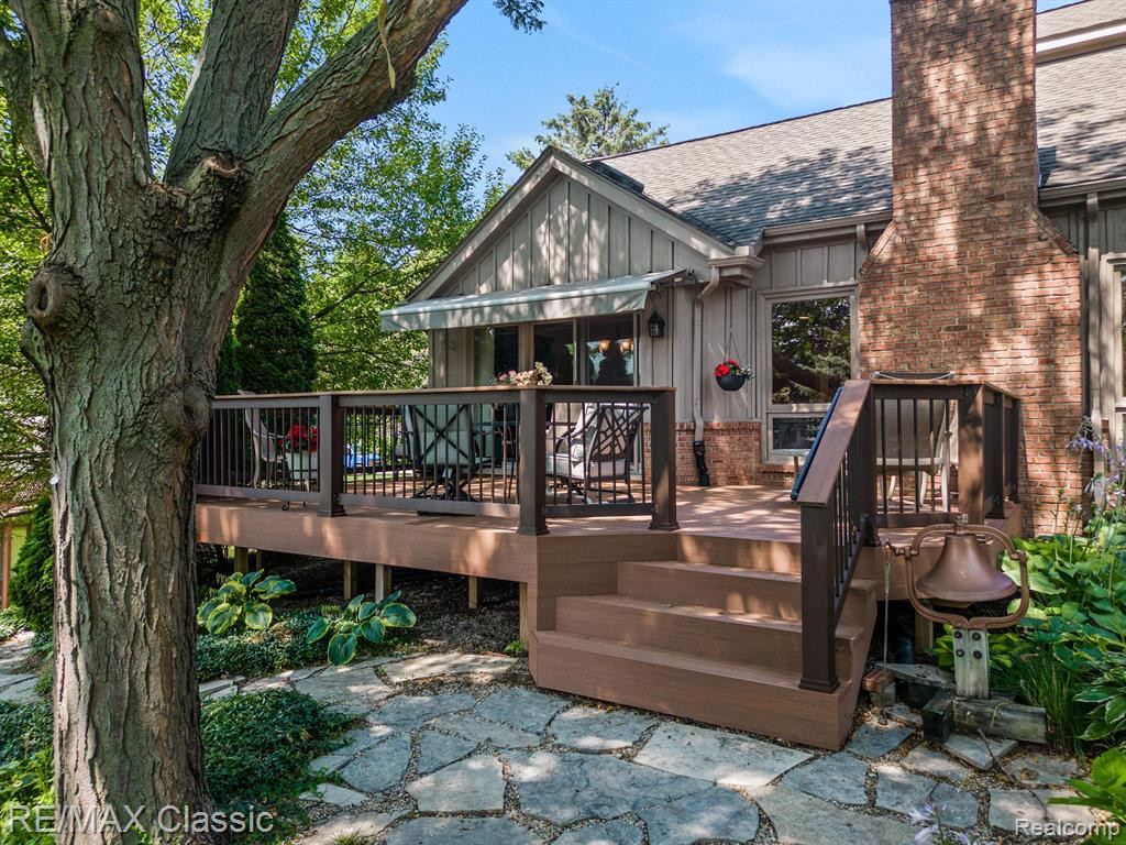 37844 AMBER Drive, Farmington Hills, MI 48331 — Photo 31