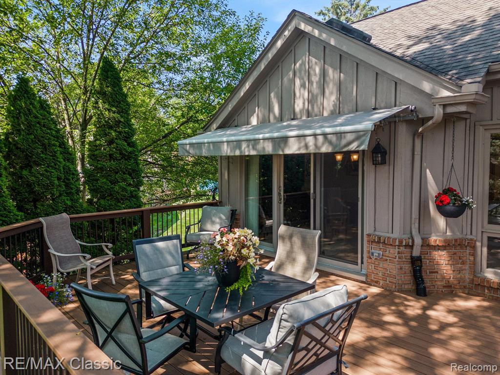 37844 AMBER Drive, Farmington Hills, MI 48331 — Photo 32