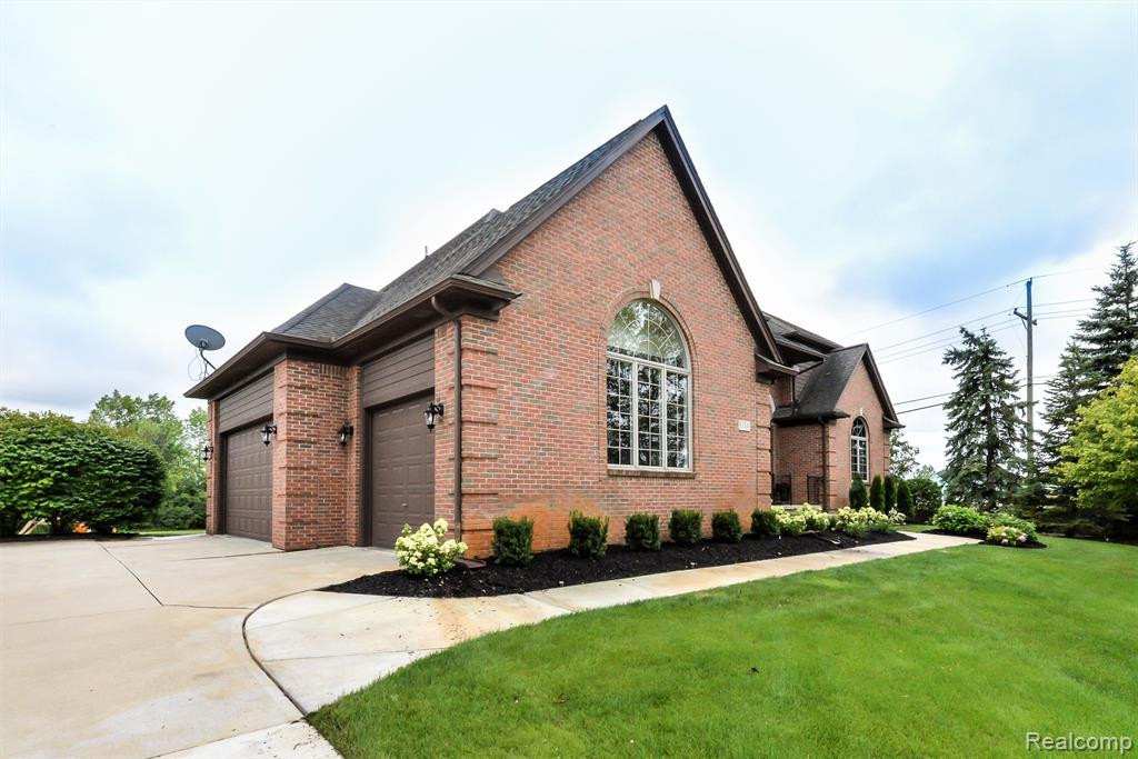 51341 Park Place Drive, Northville, MI 48167 — Photo 50