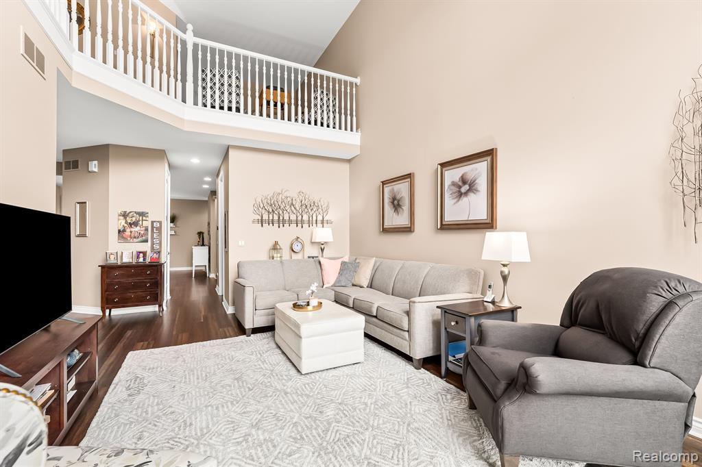 10729 WATERFALL Court, South Lyon, MI 48178 — Photo 14