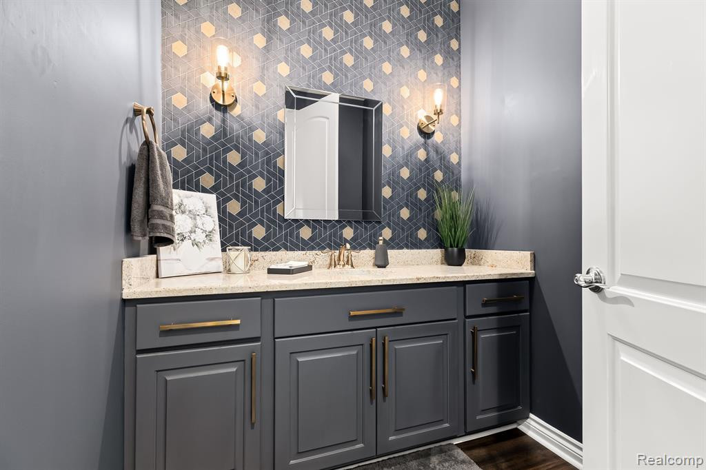 10729 WATERFALL Court, South Lyon, MI 48178 — Photo 17