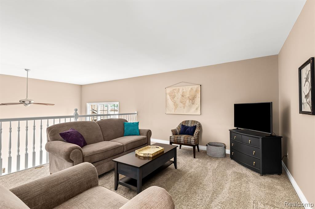 10729 WATERFALL Court, South Lyon, MI 48178 — Photo 29