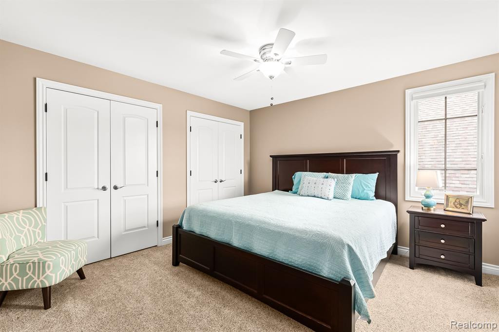 10729 WATERFALL Court, South Lyon, MI 48178 — Photo 32