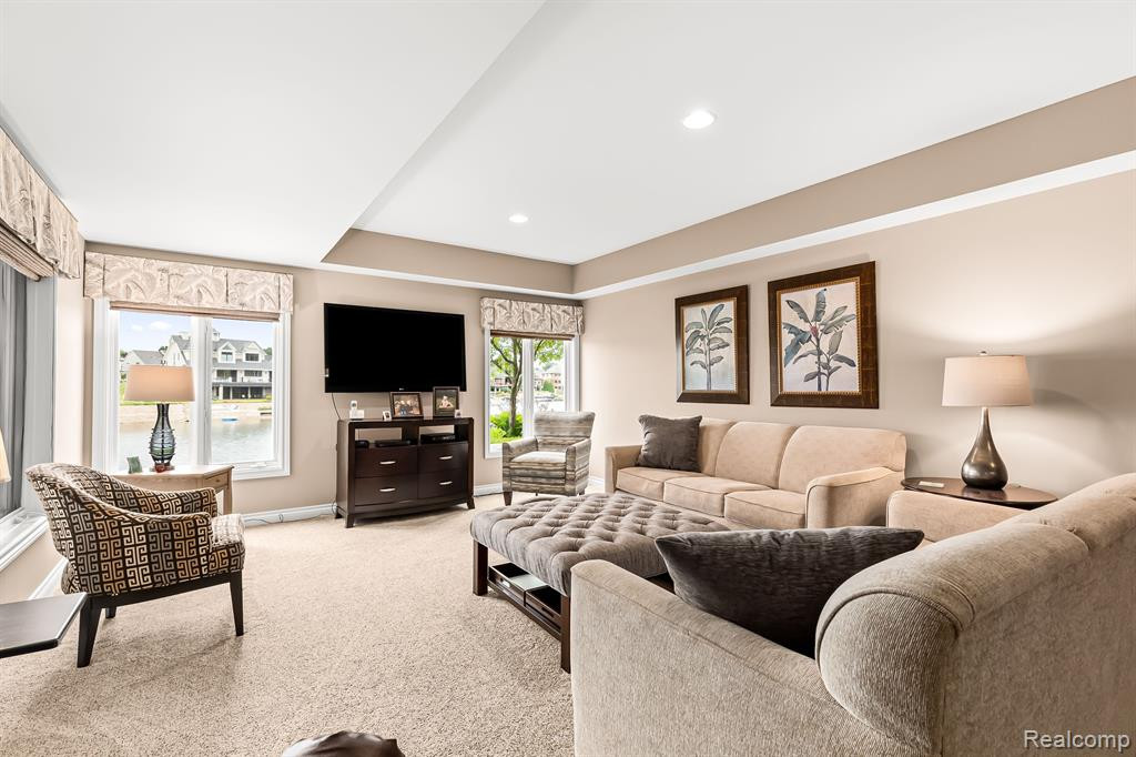 10729 WATERFALL Court, South Lyon, MI 48178 — Photo 37