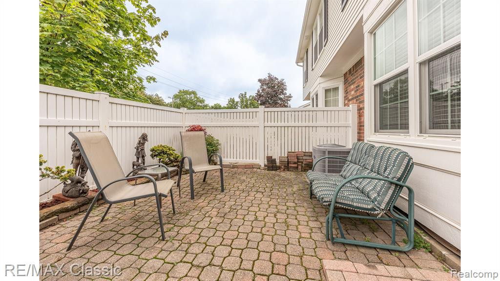 42243 MILL RACE Circle, Plymouth, MI 48170 — Photo 3