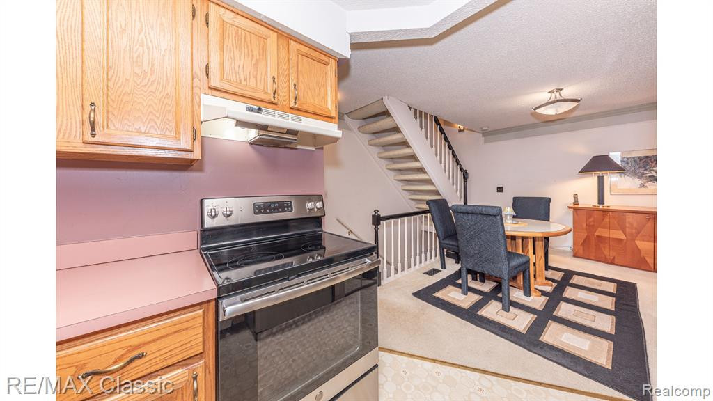 42243 MILL RACE Circle, Plymouth, MI 48170 — Photo 15