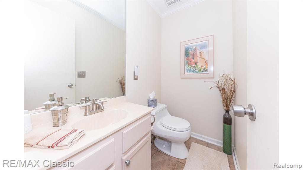 42243 MILL RACE Circle, Plymouth, MI 48170 — Photo 16