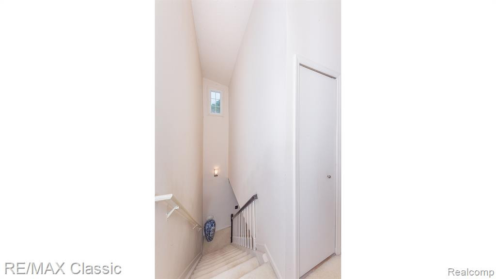 42243 MILL RACE Circle, Plymouth, MI 48170 — Photo 17