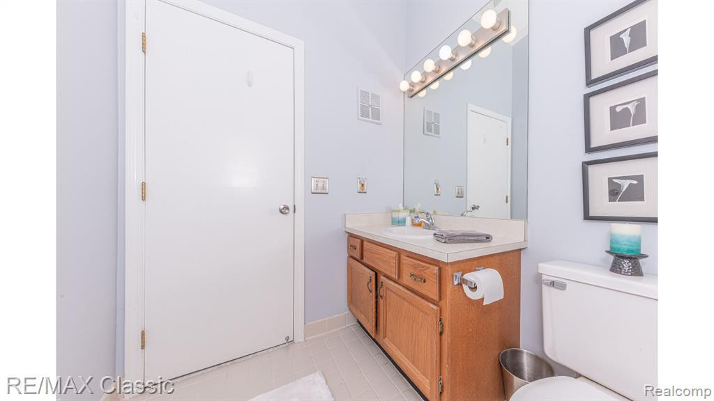 42243 MILL RACE Circle, Plymouth, MI 48170 — Photo 22